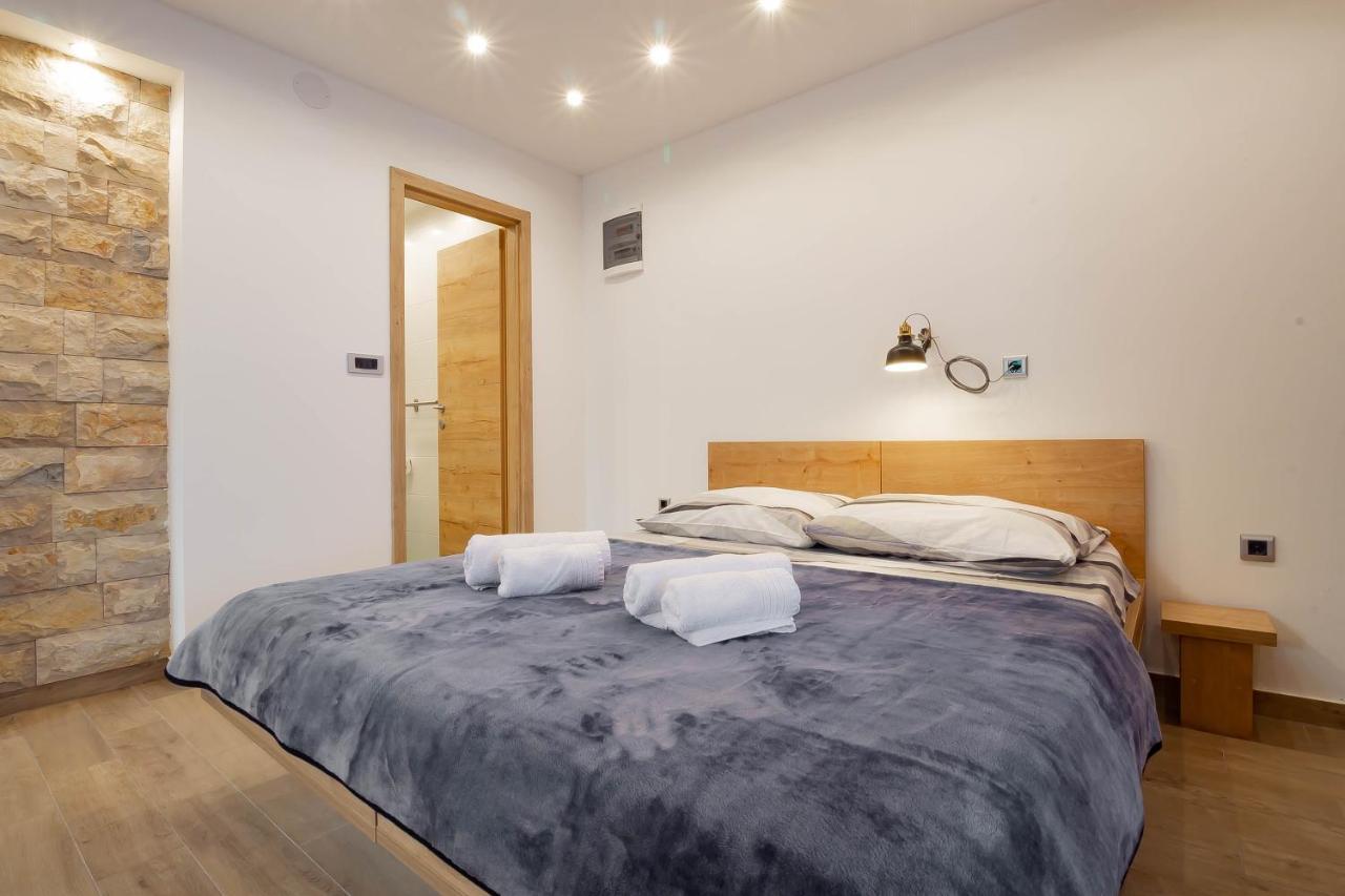 Apartments Marinici Rijeka - With Private Parking Luaran gambar